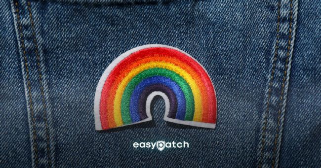 Toppe termoadesive: su quali tessuti usarle davvero